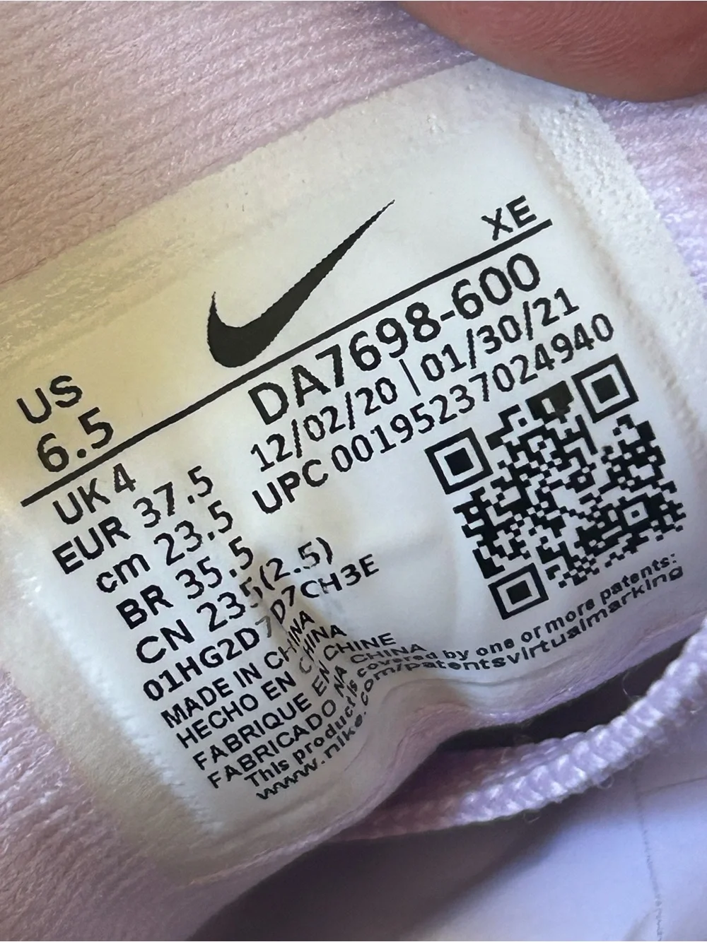 Nike Women’s Vomero 16 Running Shoes - Pale Pink